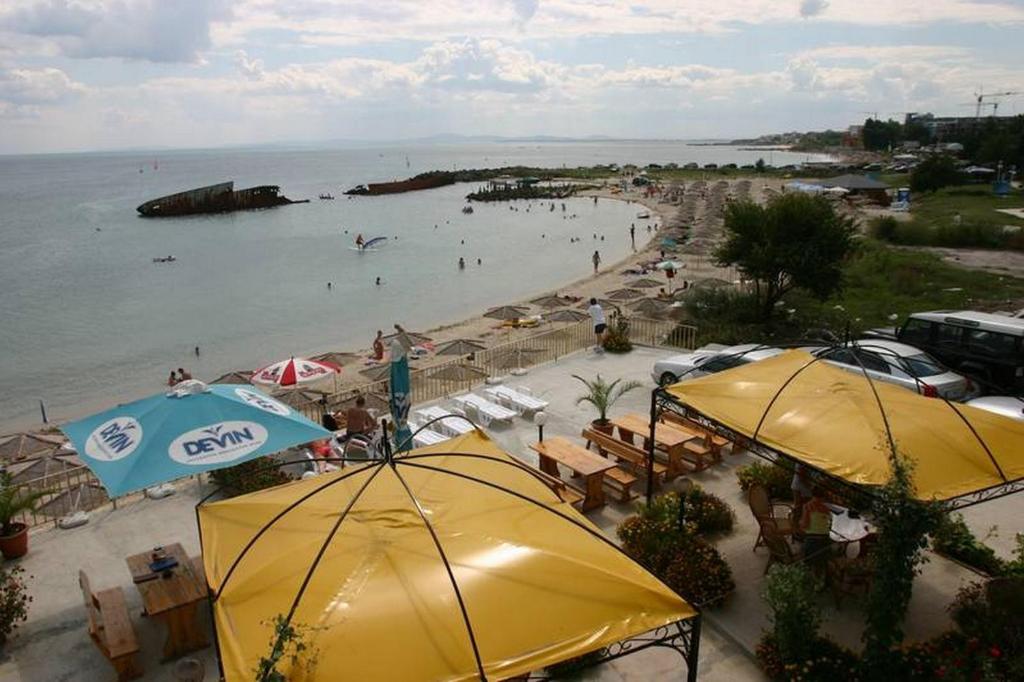 Harmony Beach Family Hotel Nesebar Exteriör bild