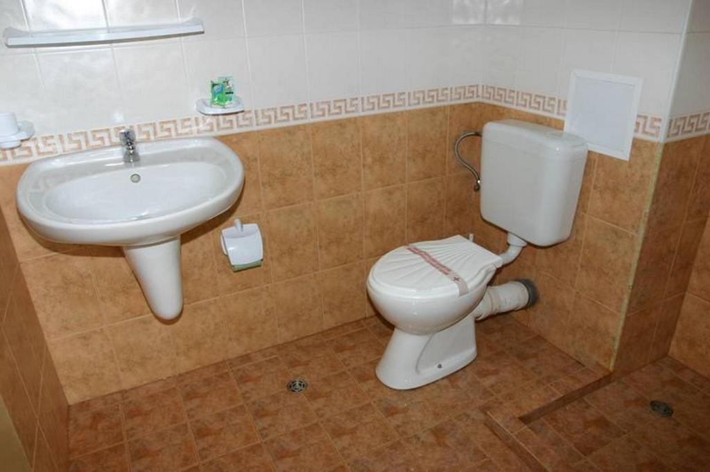 Harmony Beach Family Hotel Nesebar Rum bild