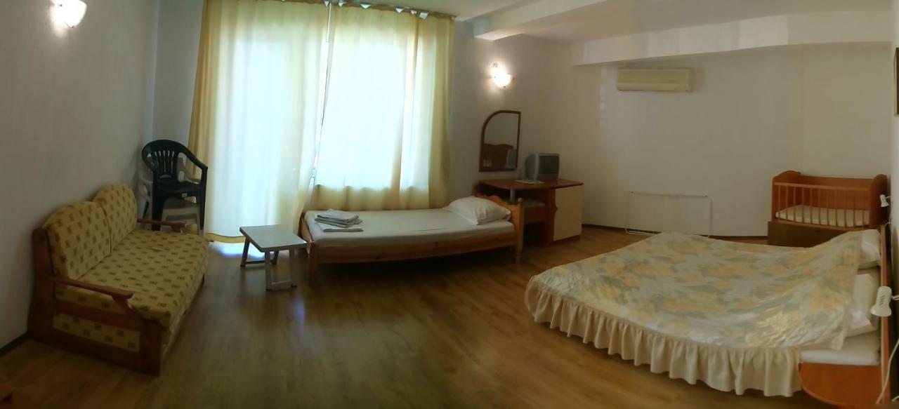 Harmony Beach Family Hotel Nesebar Exteriör bild